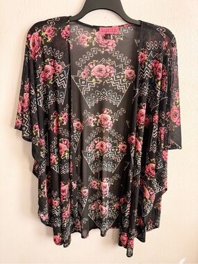 Sugar high Black Floral Open-Front Kimono with Pink Roses